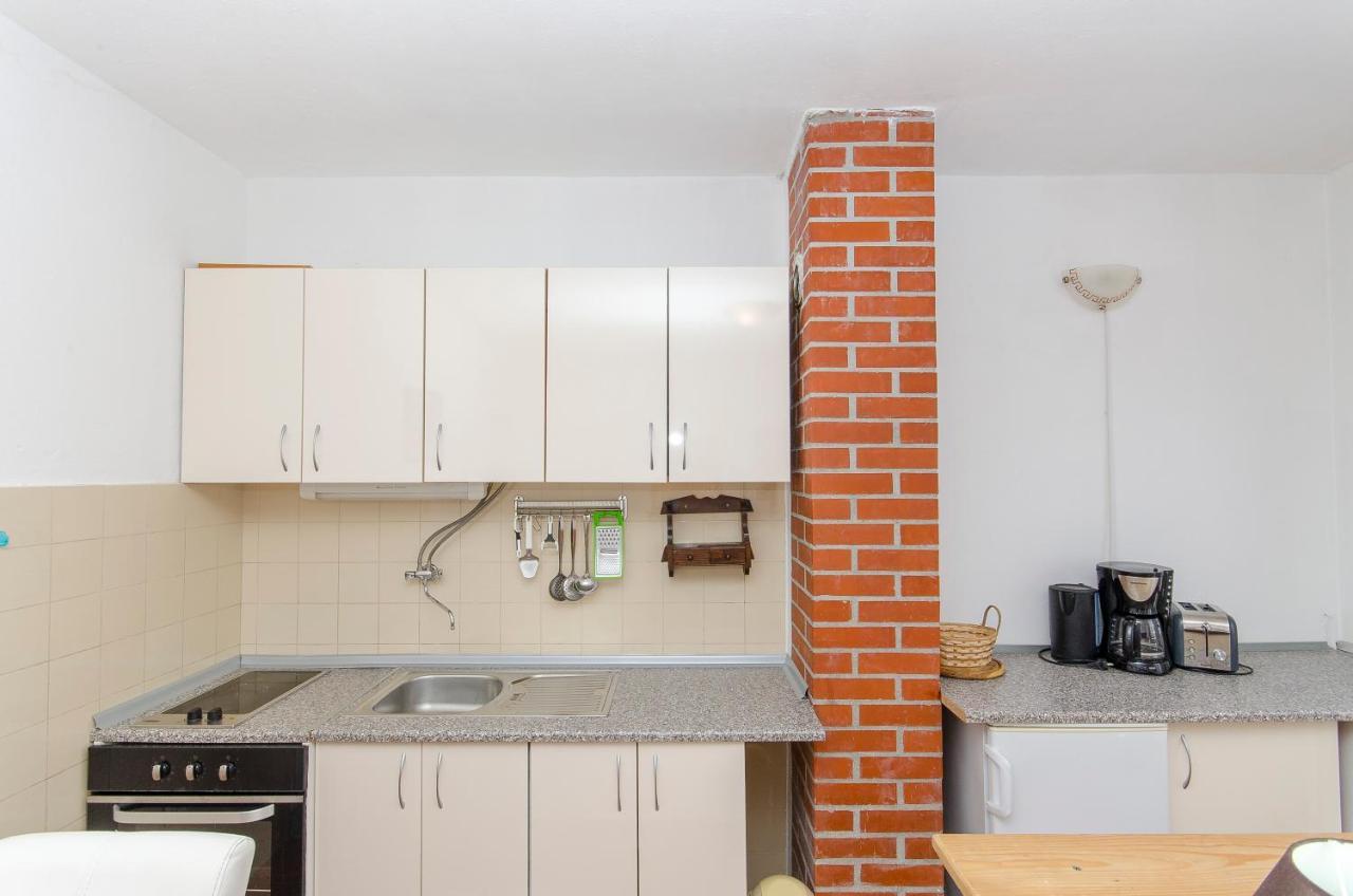 Apartments Derado Супетар Экстерьер фото