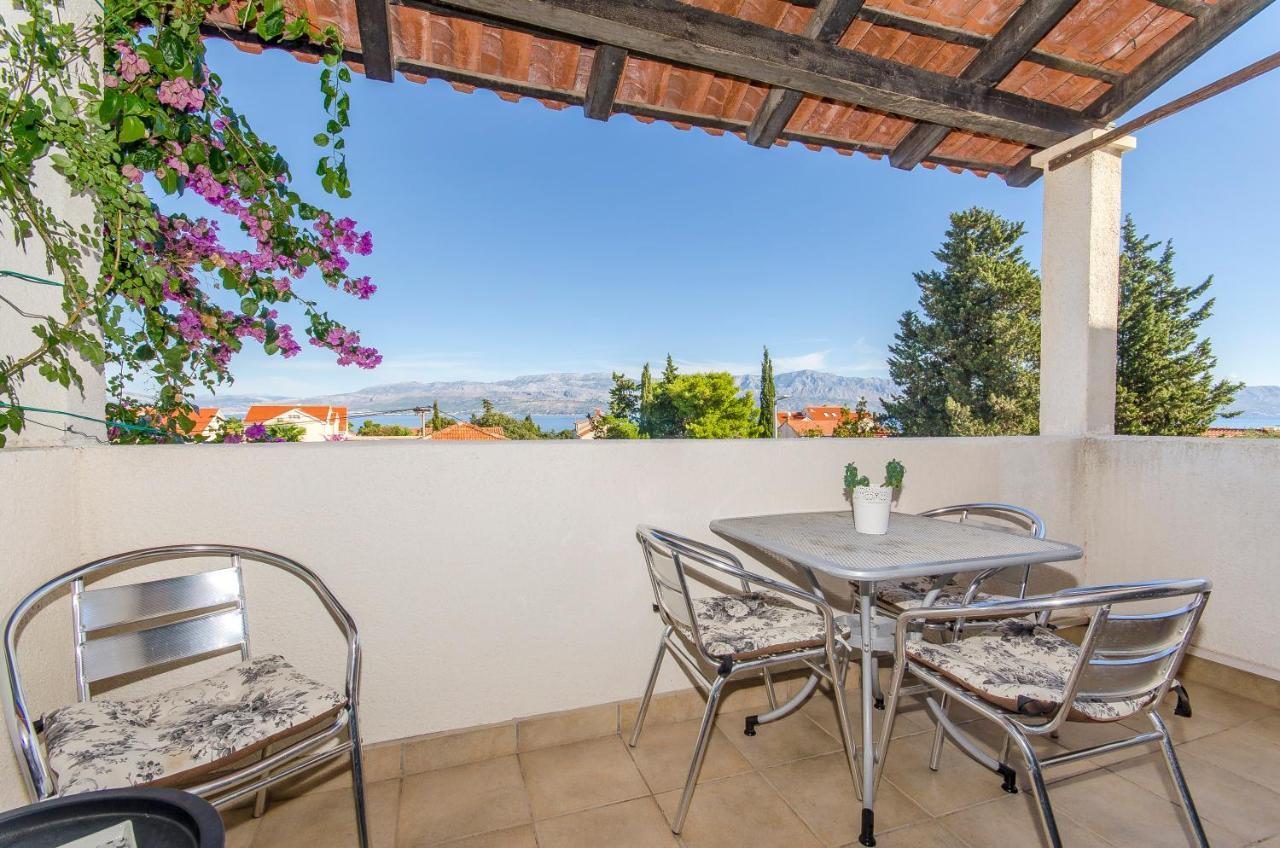 Apartments Derado Супетар Экстерьер фото