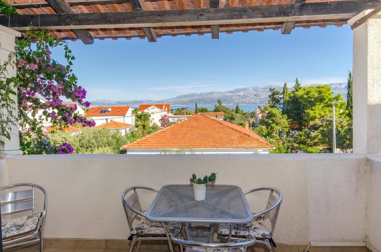 Apartments Derado Супетар Экстерьер фото