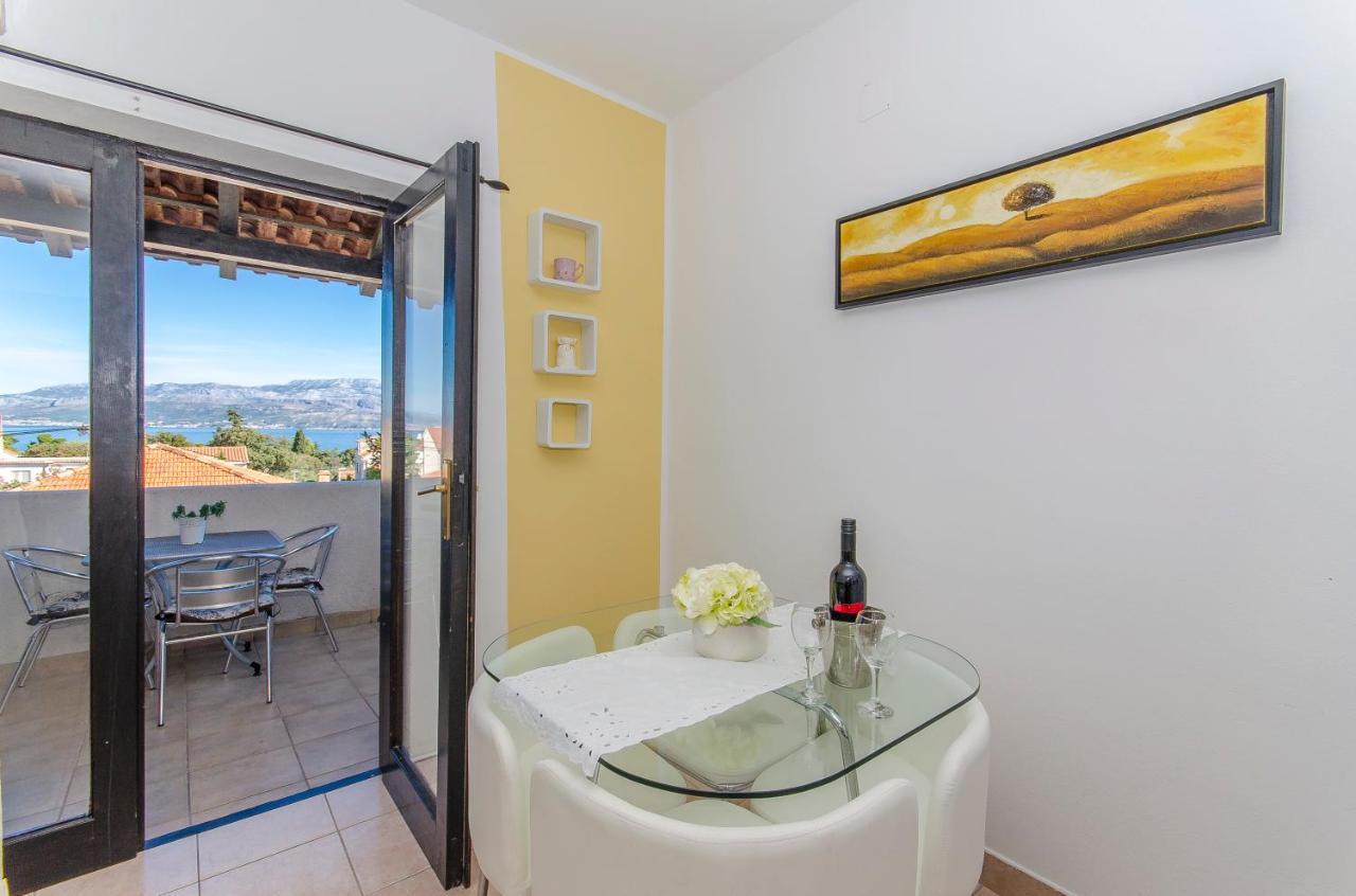Apartments Derado Супетар Экстерьер фото